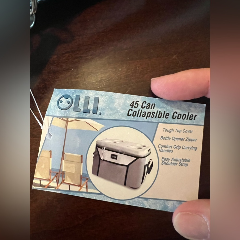 olli cooler calapsible white 45 can with bottle opener